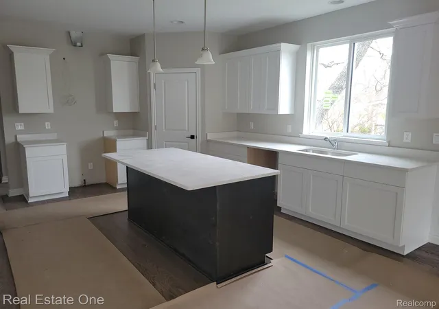 Photo 3 of Single family home for sale at 1983 Chancery Dr, Troy, MI 48085 | MLS# 20261039953 | Listing updated on 2026-08-26