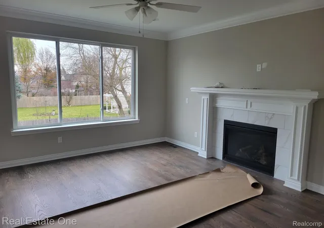 Photo 4 of Single family home for sale at 1983 Chancery Dr, Troy, MI 48085 | MLS# 20261039953 | Listing updated on 2026-08-26