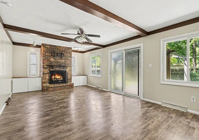 Photo 3 of Single family home for sale at 724 Chippewa Trl, Niles, MI 49120 | MLS# 20261039957 | Listing updated on 2026-09-17