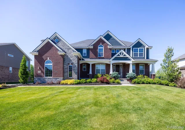 Photo 1 of Single family home for sale at 57558 Stoneleigh Dr, South Lyon, MI 48178 | MLS# 20261039961 | Listing updated on 2026-06-08