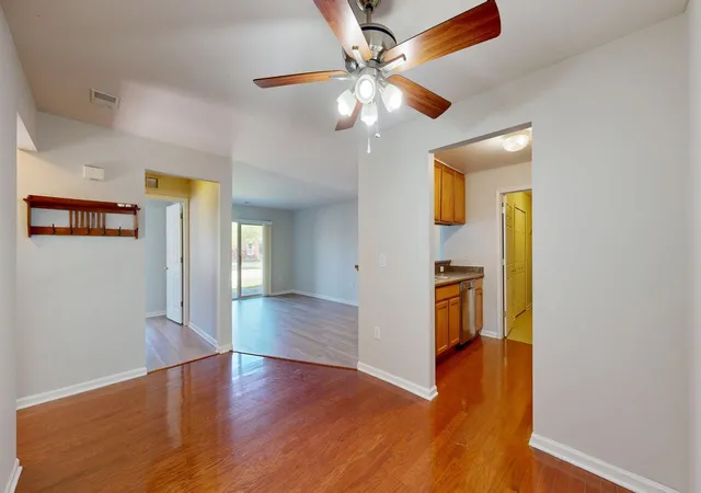 Homes for sale in Pittsfield Charter Township Washtenaw, MI | 1376 Addington Ln, Pittsfield Charter Township Washtenaw, MI 48108 | MLS# 81026026139