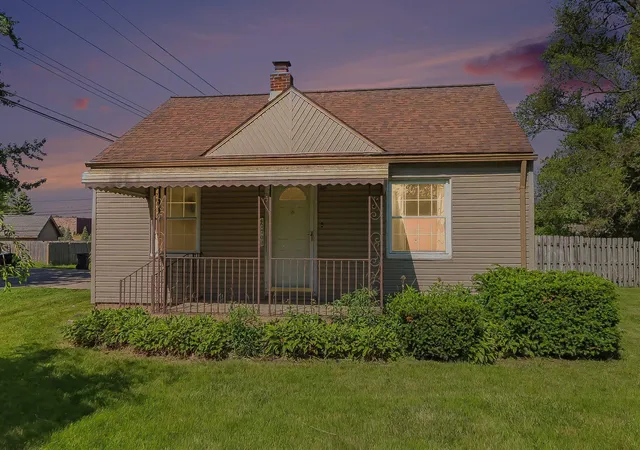 Photo 1 of Sale Pending at 47709 Greenview Rd, Shelby Township, MI 48317 | MLS# 81026026143 | Listing updated on 2026-06-08