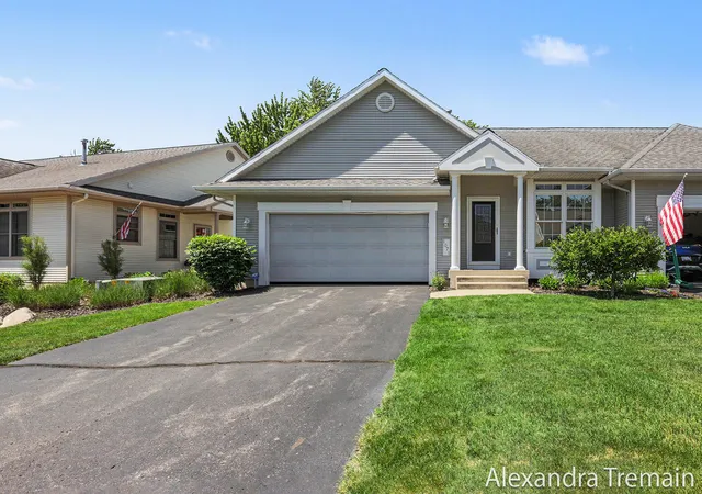 Homes for sale in Walker City Kent, MI | 1071 Kensington St Nw #81, Walker City Kent, MI 49534 | MLS# 65026026148