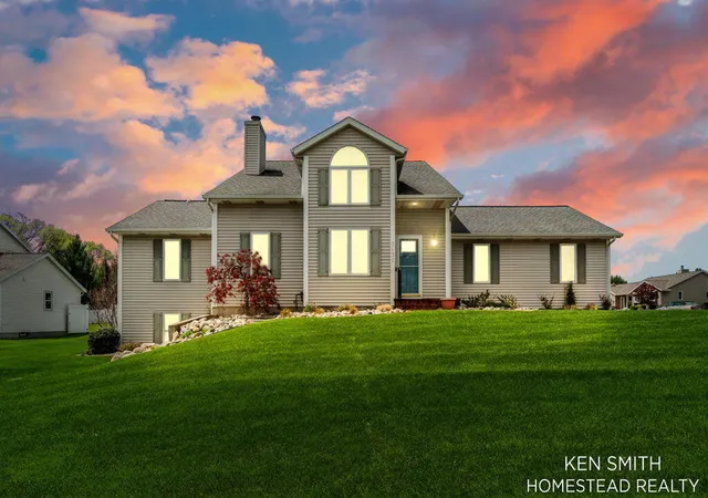 1st image of 5131 Windybrook Dr Sw, Wyoming, MI 49418 | MLS# 65026026153