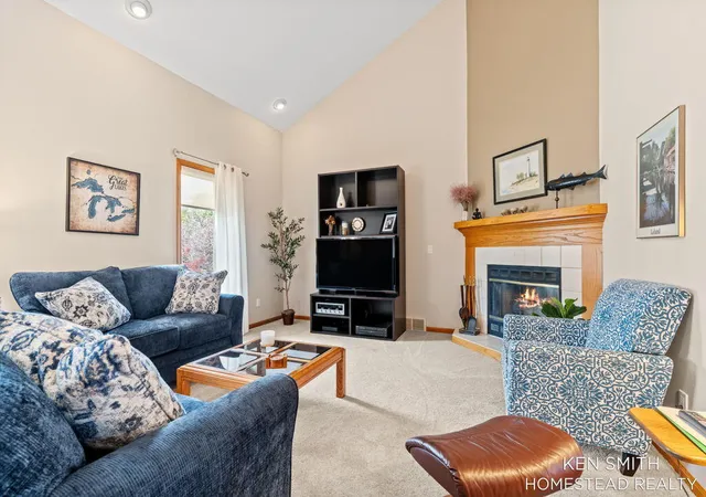 5th image of 5131 Windybrook Dr Sw, Wyoming, MI 49418 | MLS# 65026026153
