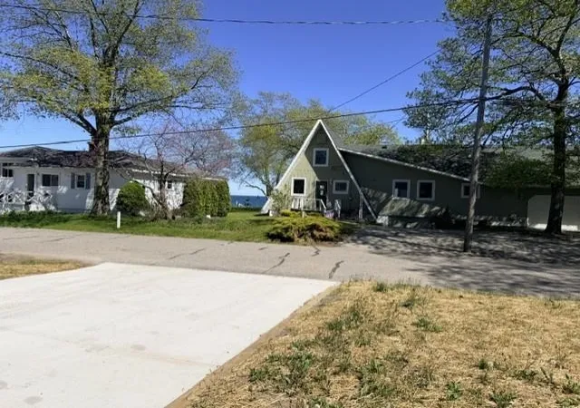 39th image of 1161 Forest, East Tawas, MI 48730 | MLS# 77080069060