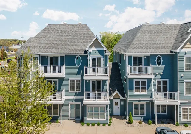 1st image of 100 Hope St, Traverse City, MI 49686 | MLS# 78080069061