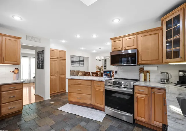 Photo 1 of Sale Pending at 46368 Community Ctr Dr, Chesterfield, MI 48047 | MLS# 58050209692 | Listing updated on 2026-06-20