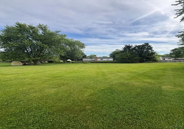 Photo 1 of Land for sale at 0 Skylark Dr, Jackson, MI 49201 | MLS# 56050209693 | Listing updated on 2026-06-01