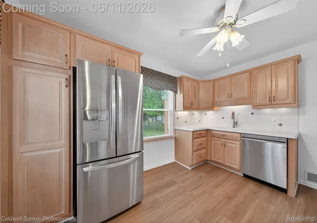Photo 3 of Single family home for sale at 3211 Ferris Ave, Royal Oak, MI 48073 | MLS# 20261040039 | Listing updated on 2026-06-14