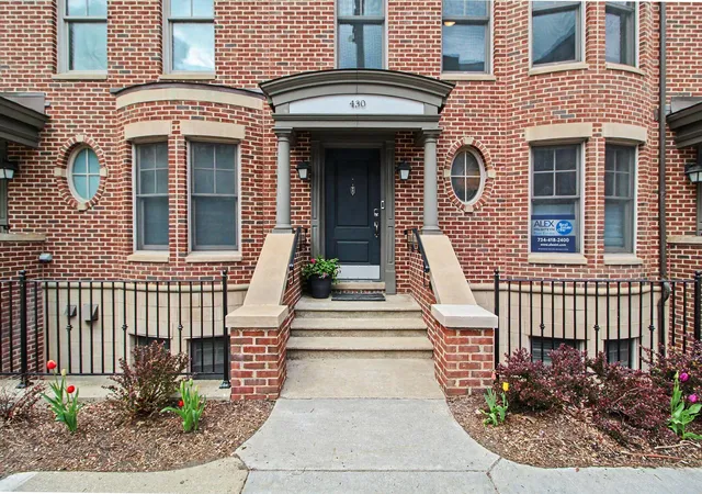Listing Photo 4 - Condo for sale in building located at 430 S Main St, Ann Arbor, MI 48104