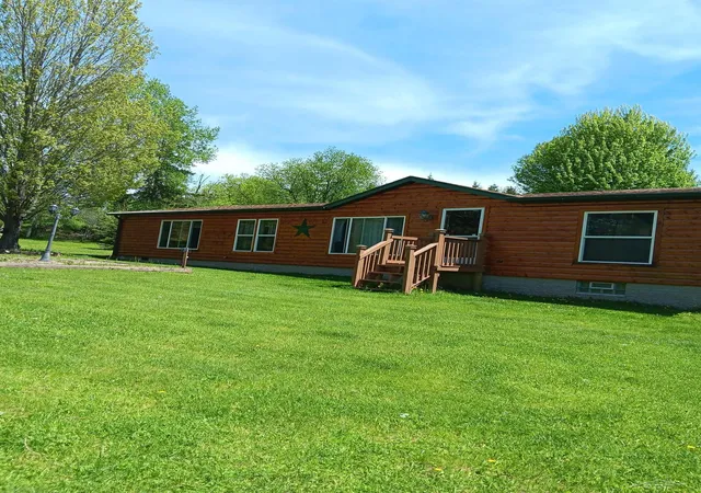 Homes for sale in Gaastra City Iron, MI | 8 W County Rd 424 Rd, Gaastra City Iron, MI 49927 | MLS# 61050209708