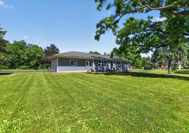1st image of 2250 Montague Rd, Davison, MI 48423 | MLS# 20261040070
