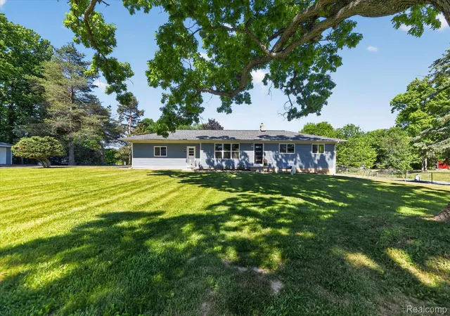 2nd image of 2250 Montague Rd, Davison, MI 48423 | MLS# 20261040070