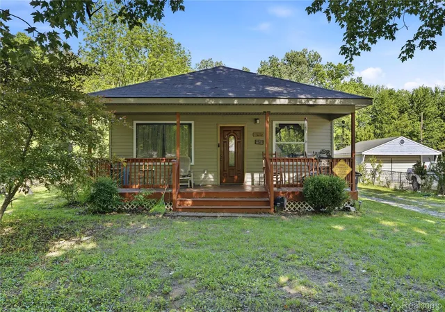 Photo 1 of Single family home for sale at 11583 Cape Cod St, Taylor, MI 48180 | MLS# 20261040098 | Listing updated on 2026-08-28
