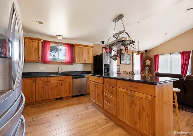 Photo 3 of Single family home for sale at 11583 Cape Cod St, Taylor, MI 48180 | MLS# 20261040098 | Listing updated on 2026-08-28