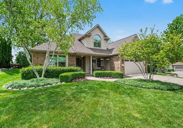Photo 1 of Single family home for sale at 451 Castlebury Dr, Saline, MI 48176 | MLS# 81026026224 | Listing updated on 2026-06-10