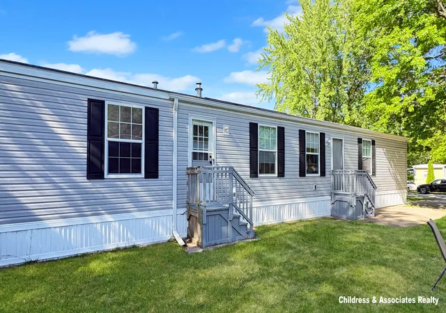 Homes for sale in Caledonia Township Kent, MI | 6593 Cobbler Ct Se, Caledonia Township Kent, MI 49316 | MLS# 65026026228
