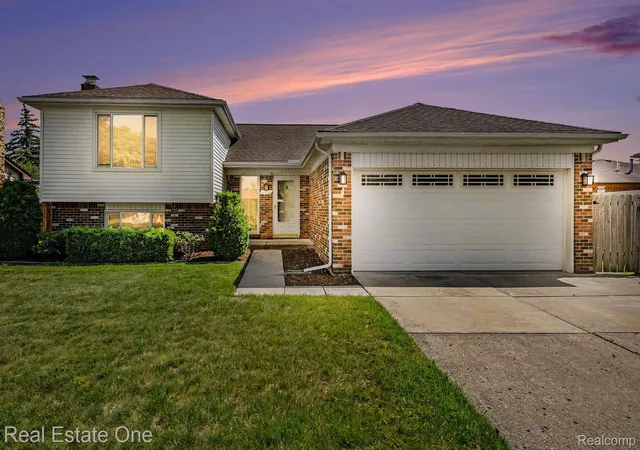 Photo 1 of Sale Pending at 13732 Brunswick Dr, Sterling Heights, MI 48312 | MLS# 20261040122 | Listing updated on 2026-06-04