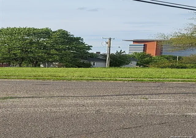 Photo 3 of Land for sale at 2969 Rosa Parks Blvd, Detroit, MI 48216 | MLS# 20261040134 | Listing updated on 2026-06-01