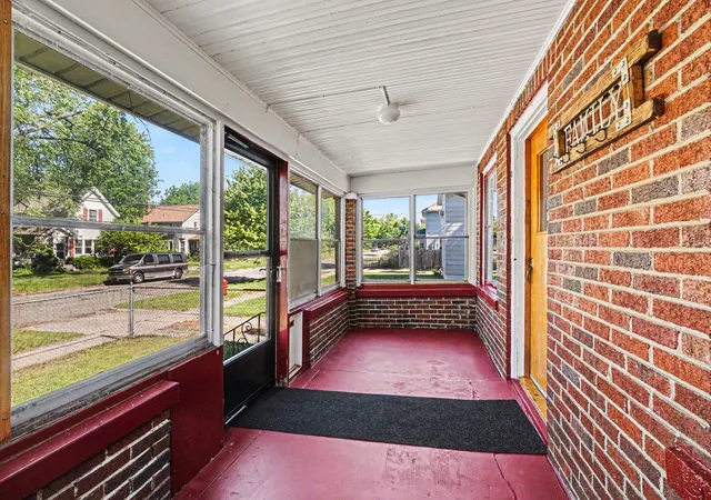 Homes for sale in Jackson City Jackson, MI | 831 Bush St, Jackson City Jackson, MI 49202 | MLS# 55026026259