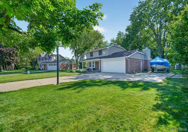 2nd image of 5469 Pheasant Run Rd, Clarkston, MI 48346 | MLS# 20261040166