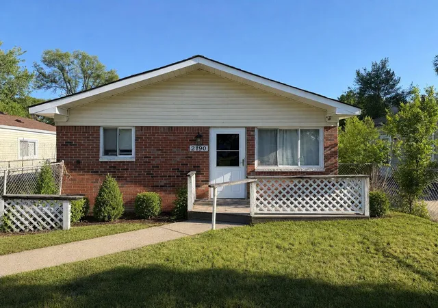 1st image of 2190 Garrick Ave, Warren, MI 48091 | MLS# 81026026266