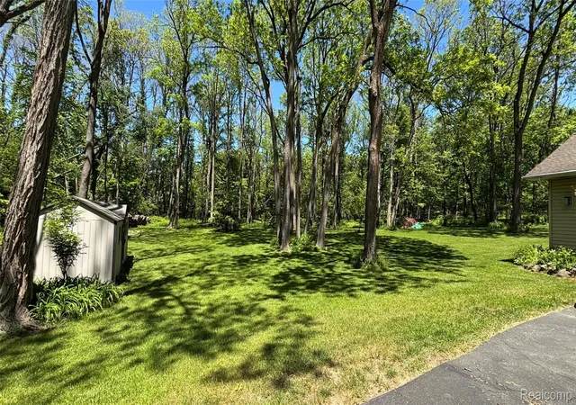 5th image of 5400 Grange Hall Rd, Holly, MI 48442 | MLS# 20261040177