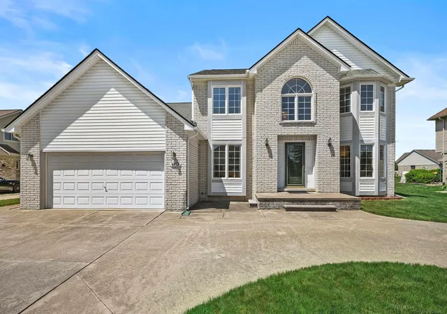 Photo 2 of Single family home for sale at 46325 Glen Eagle Dr, Shelby Township, MI 48315 | MLS# 58050209762 | Listing updated on 2026-08-22