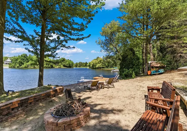 Photo 3 of Single family home for sale at 9220 Creekwood Lake Trl, Grand Blanc, MI 48439 | MLS# 5050209769 | Listing updated on 2026-06-12