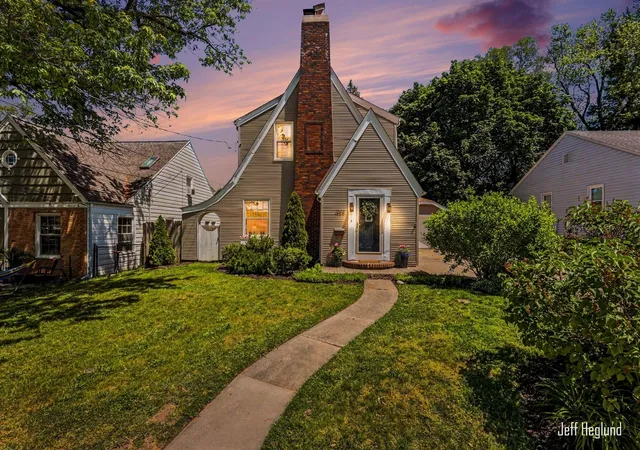1st image of 1808 Rossman Ave Se, Grand Rapids, MI 49507 | MLS# 65026026312