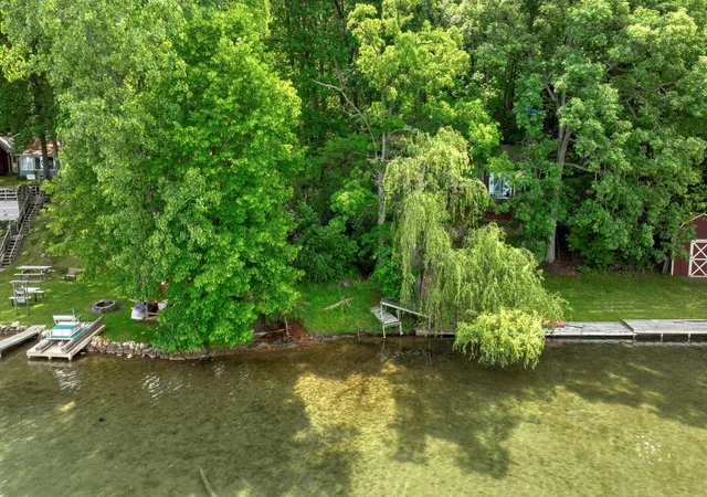 Photo 3 of Single family home for sale at 2114 Timber Ln, Brooklyn, MI 49230 | MLS# 55026026321 | Listing updated on 2026-09-14