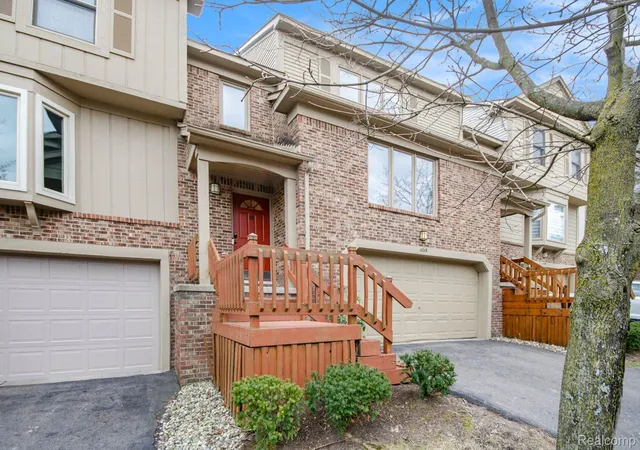 Photo 3 of Condo for sale at 4243 Breckenridge Dr, West Bloomfield, MI 48322 | MLS# 20261040254 | Listing updated on 2026-06-06