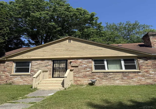 Photo 1 of Single family home for sale at 2506 Owen St, Saginaw, MI 48601 | MLS# 61050209786 | Listing updated on 2026-06-02