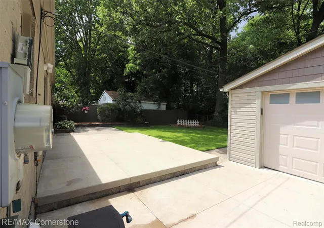 Photo 3 of Single family home for sale at 35810 Florane St, Westland, MI 48186 | MLS# 20261040265 | Listing updated on 2026-07-16