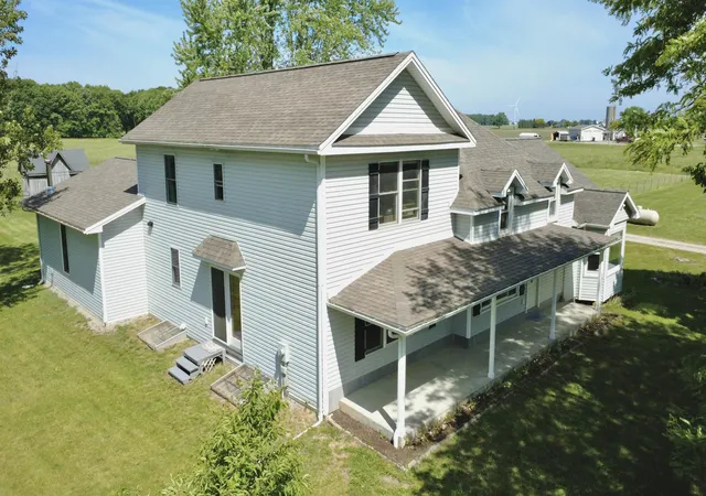 Photo 3 of Single family home for sale at 3571 N Shepherd Rd, Mount Pleasant, MI 48858 | MLS# 79080069095 | Listing updated on 2026-06-19