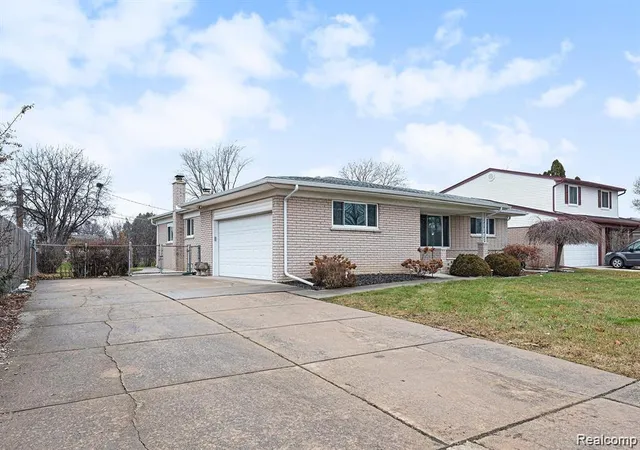 Photo 1 of Single family home for sale at 3461 Lancaster Dr, Sterling Heights, MI 48310 | MLS# 20261040288 | Listing updated on 2026-06-05