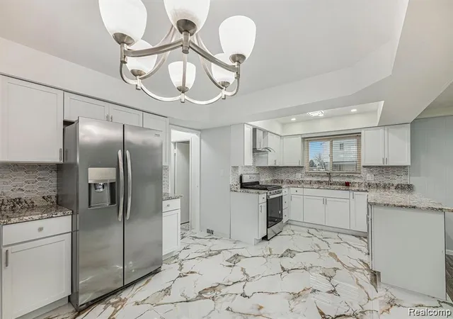 Photo 4 of Single family home for sale at 3461 Lancaster Dr, Sterling Heights, MI 48310 | MLS# 20261040288 | Listing updated on 2026-06-05