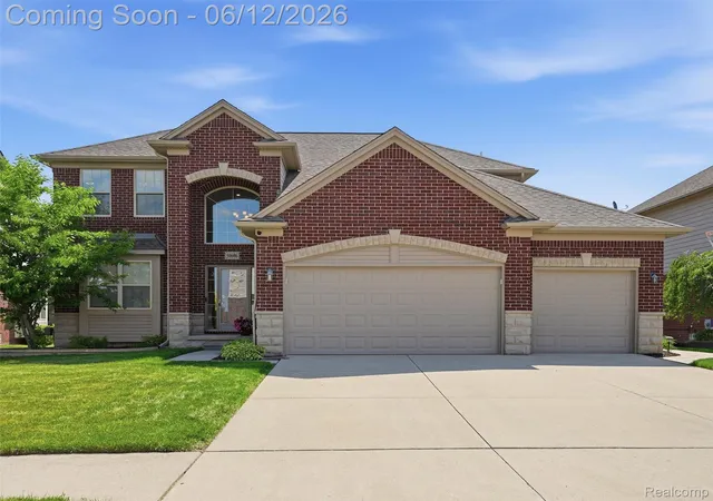 Photo 1 of Single family home for sale at 50606 Bredenbury Dr, Macomb, MI 48044 | MLS# 20261040295 | Listing updated on 2026-06-15