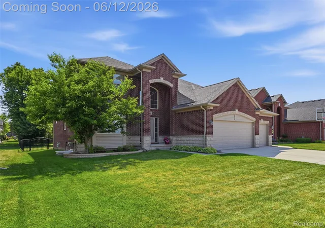 Photo 3 of Single family home for sale at 50606 Bredenbury Dr, Macomb, MI 48044 | MLS# 20261040295 | Listing updated on 2026-06-15