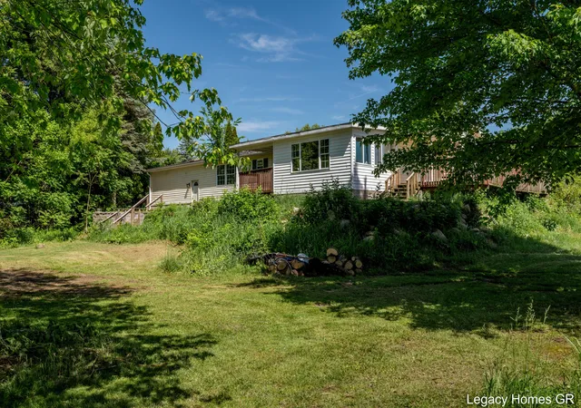 2nd image of 4621 Baker Rd, Gobles, MI 49055 | MLS# 65026026354