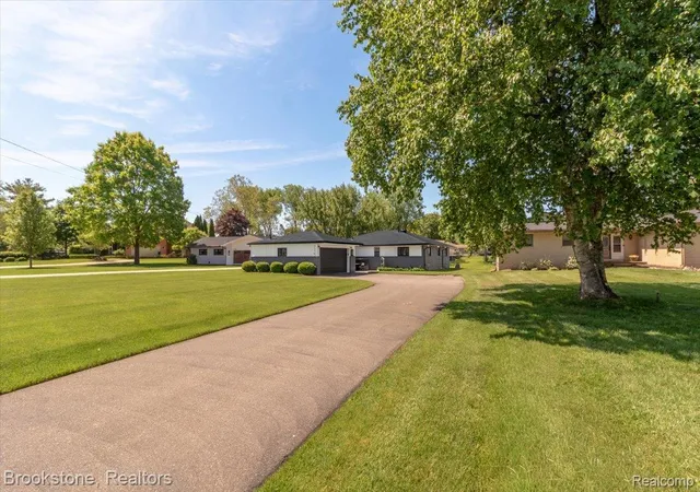 Homes for sale in Highland Charter Township Oakland, MI | 3378 Kingsway Dr, Highland Charter Township Oakland, MI 48356 | MLS# 20261040353