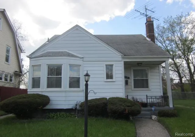 Photo 2 of Single family home for sale at 19151 Rowe St, Detroit, MI 48205 | MLS# 20261040368 | Listing updated on 2026-06-18