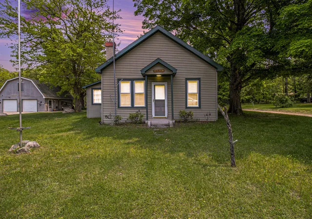 Photo 4 of Single family home for sale at 1754 Maggie St, Fountain, MI 49410 | MLS# 67026026385 | Listing updated on 2026-08-24