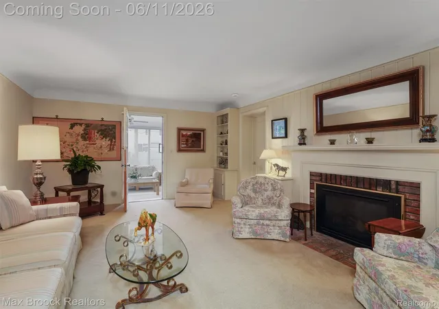Photo 4 of Single family home for sale at 385 Golf View Blvd, Birmingham, MI 48009 | MLS# 20261040447 | Listing updated on 2026-06-11