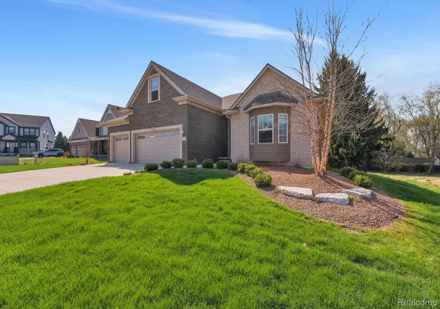 Homes for sale in Wixom City Oakland, MI | 3173 Roma Ct, Wixom City Oakland, MI 48393 | MLS# 20261040450