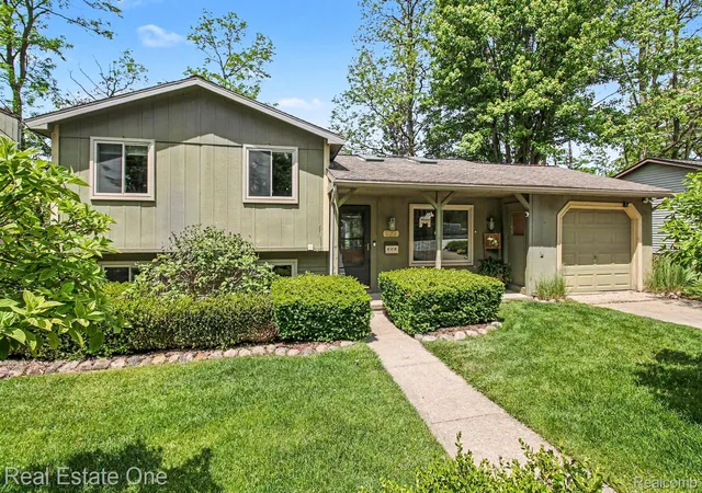 2nd image of 520 W Huron St, Milford, MI 48381 | MLS# 20261040453