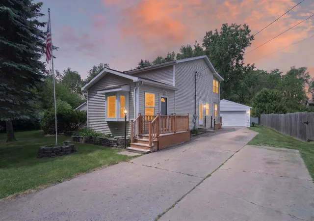 1st image of 174 Brown St, Grass Lake, MI 49240 | MLS# 81026026394
