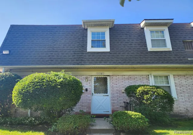 Homes for sale in Westland City Wayne, MI | 2260 N Hix Rd, Westland City Wayne, MI 48185 | MLS# 20261040481