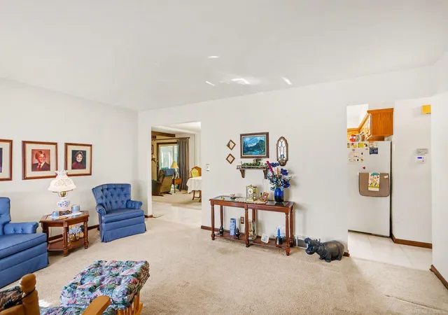 Photo 4 of Single family home for sale at 2861 Wurtzel Dr W, Freeland, MI 48623 | MLS# 58050209848 | Listing updated on 2026-06-17